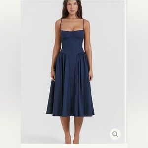 Elegant Navy Midi Dress